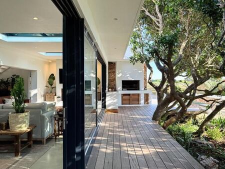 2 Bedroom House in St Francis Links