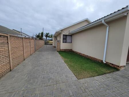 2 Bedroom House in Gonubie