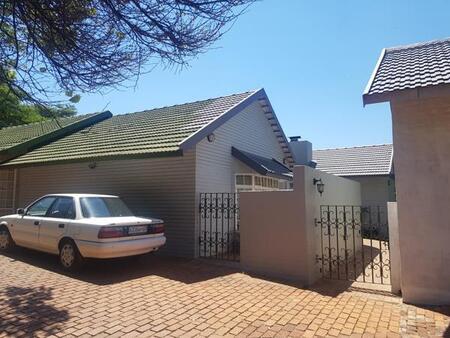 Studio apartment in Lynnwood