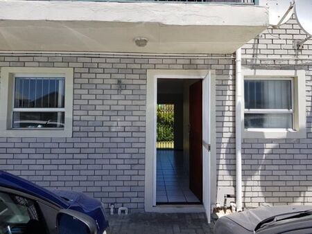 2 Bedroom Apartment in West Beach