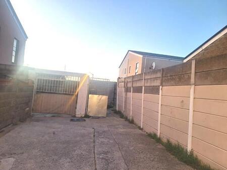 3 Bedroom House in Beacon Valley