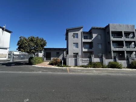 2 Bedroom Apartment in Burgundy Estate