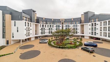 Studio Apartment in Century City