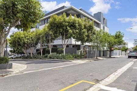 2 Bedroom Apartment in Fresnaye