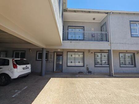 2 Bedroom Apartment in Wetton