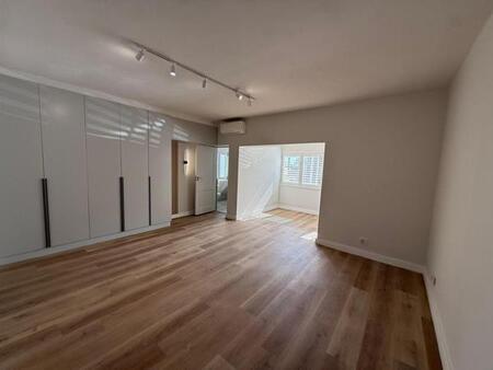 3 Bedroom Apartment in Sea Point