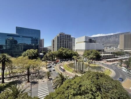 Studio Apartment in Foreshore