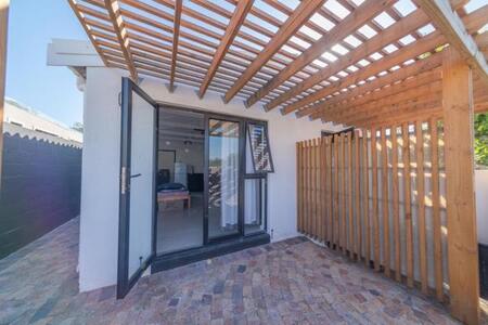 Studio apartment in Jamestown