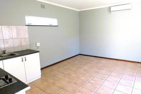 1 Bedroom Apartment in Courtrai