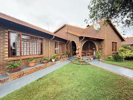 3 Bedroom House in Lydenburg
