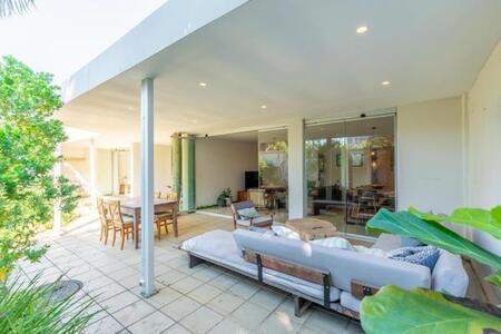 3 Bedroom Apartment in Umhlanga Rocks