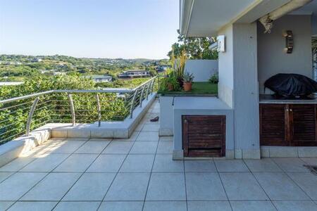 3 Bedroom Apartment in Simbithi Estate