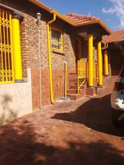 3 Bedroom House in Mabopane