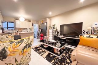 2 Bedroom Apartment in Equestria