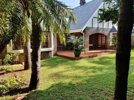 3 Bedroom Cluster in Lynnwood Glen