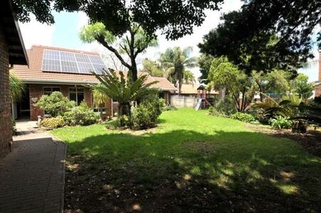 5 Bedroom House in Garsfontein