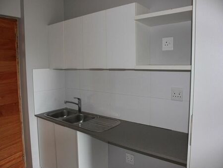 2 Bedroom apartment to rent in Amanzimtoti