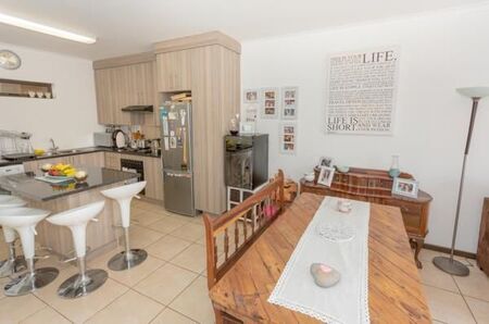 2 Bedroom Apartment in Ruimsig