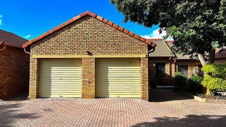 2 Bedroom Townhouse in Equestria