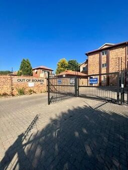 1 Bedroom Apartment in Silver Lakes