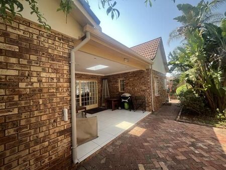 3 Bedroom Simplex in Brummeria