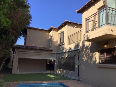 4 Bedroom House in Waterkloof