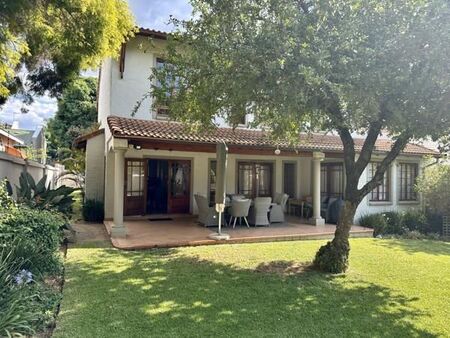 3 Bedroom Townhouse in Brooklyn