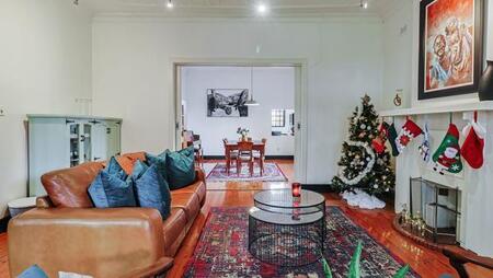 4 Bedroom House in Eastwood