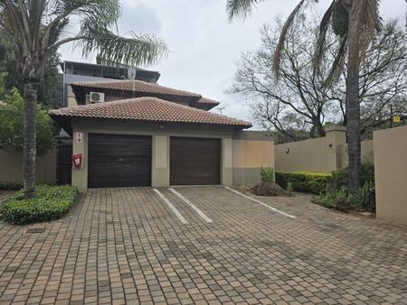 2 Bedroom Townhouse in Menlo Park