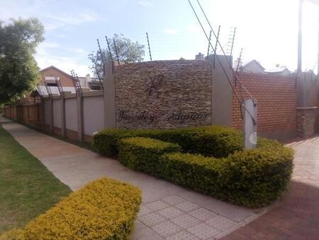 2 Bedroom Flat in Waverley