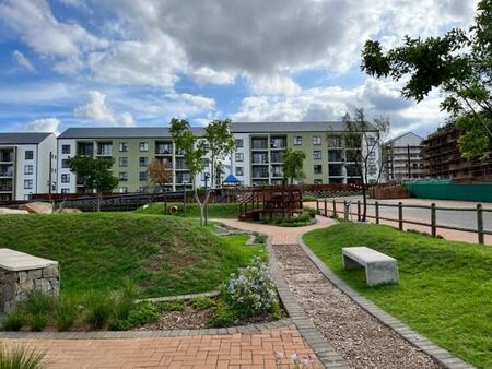 2 Bedroom Apartment in Linbro Park