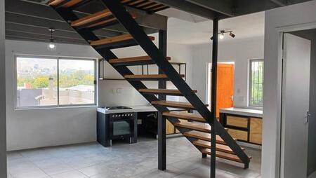 2 Bedroom Apartment in Hurlingham Manor