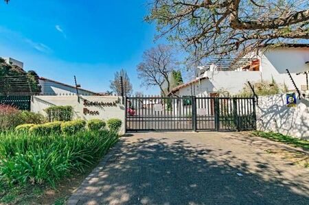 3 Bedroom Townhouse in Bryanston