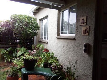 Studio apartment in Montgomery Park