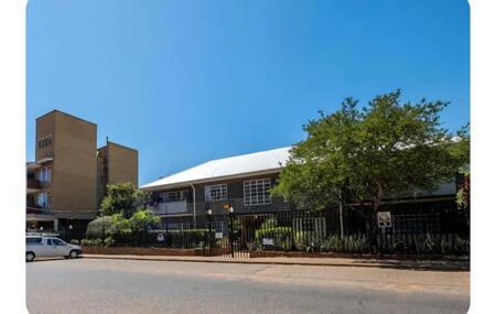 2 Bedroom Apartment in Linden