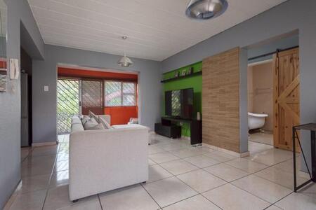 2 Bedroom Townhouse in Bassonia