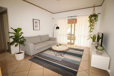 1 Bedroom Apartment in Paulshof