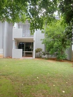 2 Bedroom Apartment in Paulshof