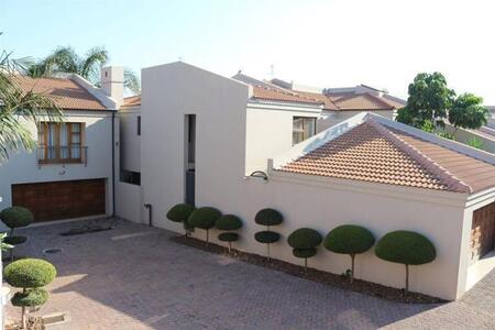 1 Bedroom Townhouse in Bedfordview