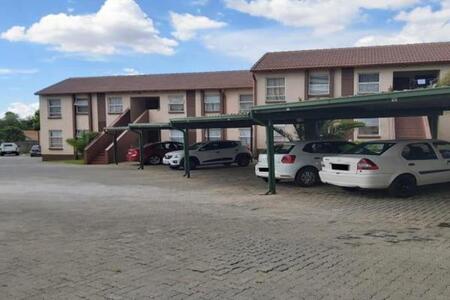 2 Bedroom Apartment in Norkem Park