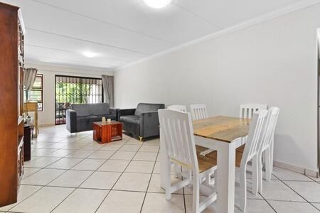 2 Bedroom Townhouse in Paulshof