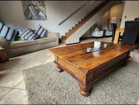 2 Bedroom Apartment in Bedford Gardens