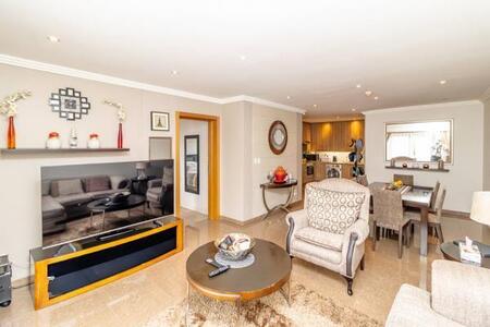 2 Bedroom Apartment in Bedford Gardens