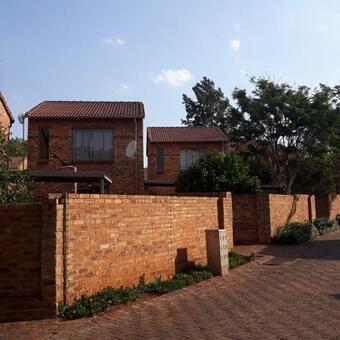 2 Bedroom Townhouse in Highveld