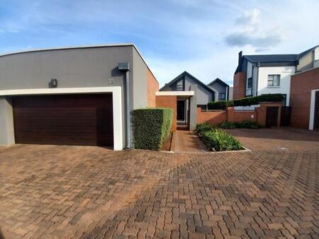 3 Bedroom Simplex in Southdowns Estate