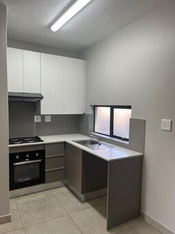 1 Bedroom Flat in Lyttelton Manor