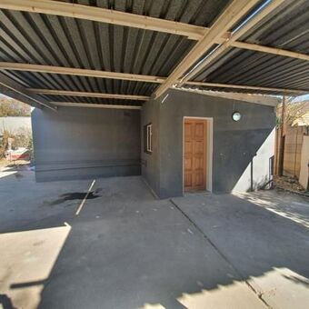 1 Bedroom Garden Cottage in Naudeville