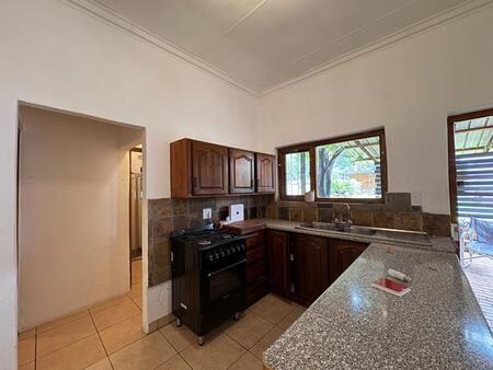 3 Bedroom Apartment in Lyttelton Manor