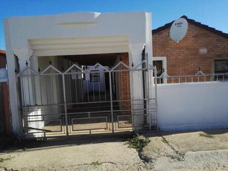 3 Bedroom House in Port Elizabeth Central