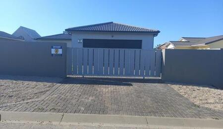 3 Bedroom House in Fountains Estate